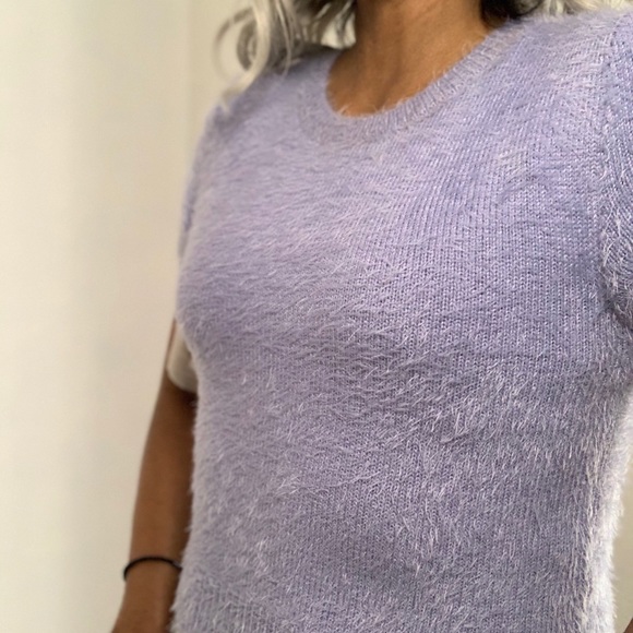 Light purple vintage fuzzy shirt - Picture 2 of 3